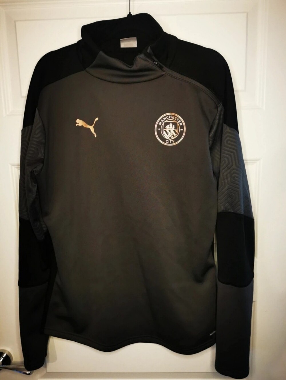 Puma Black and Dark Gray Manchester City WarmCELL Training Top